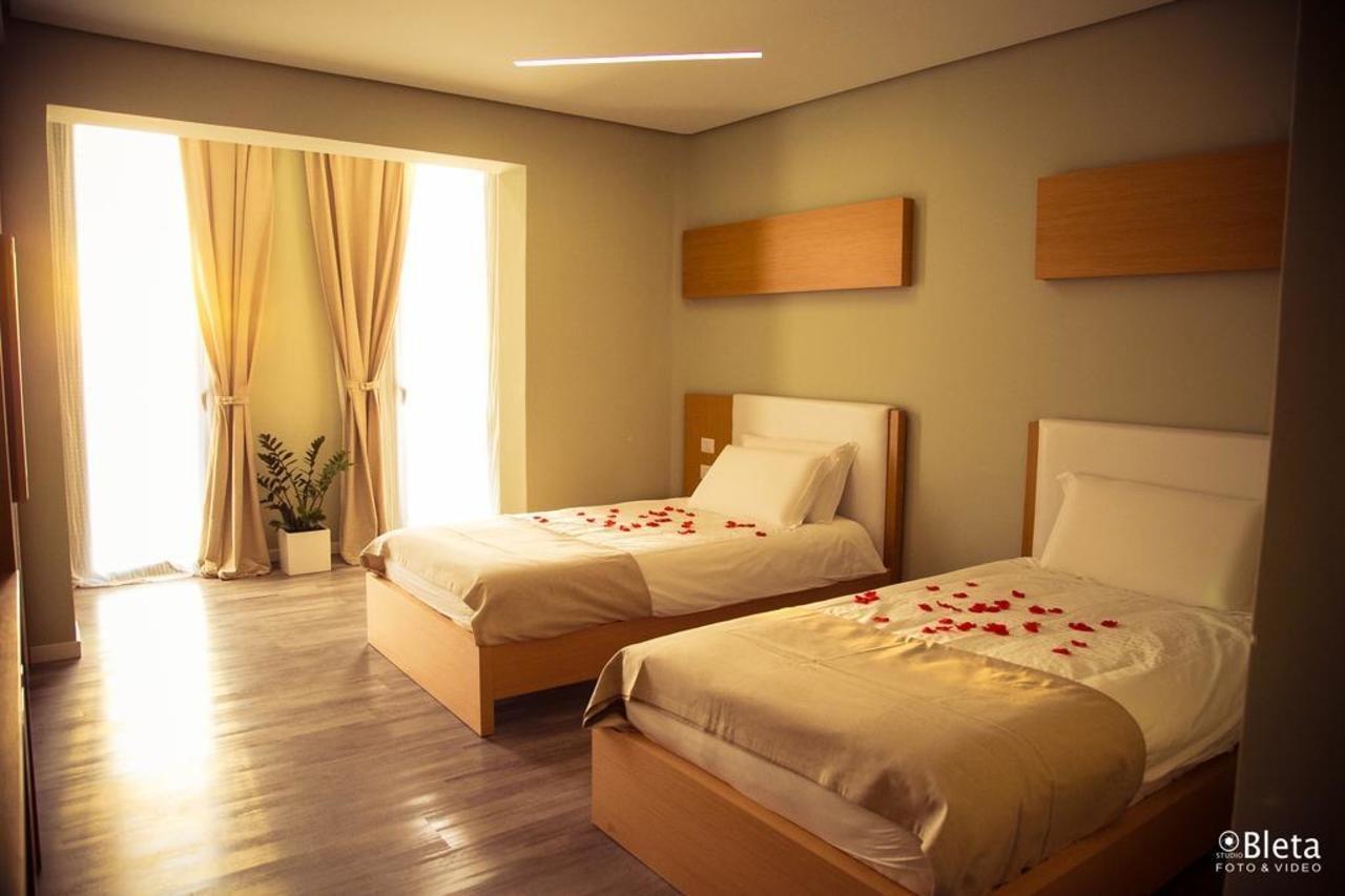 Hotel Bologna วญอเรอ ภายนอก รูปภาพ
