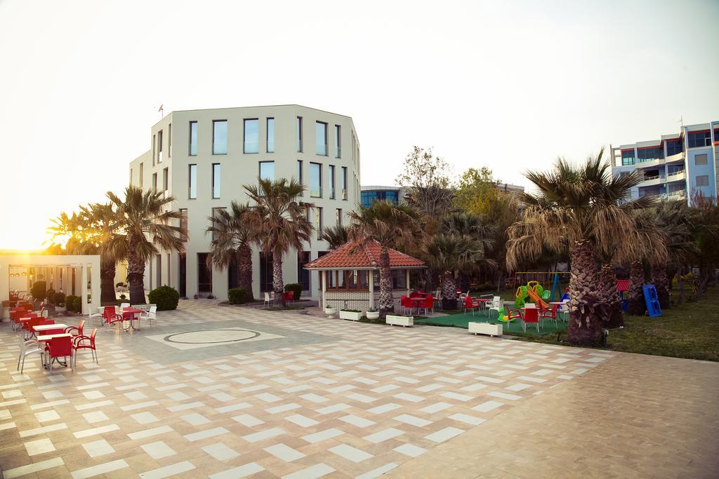 Hotel Bologna วญอเรอ ภายนอก รูปภาพ