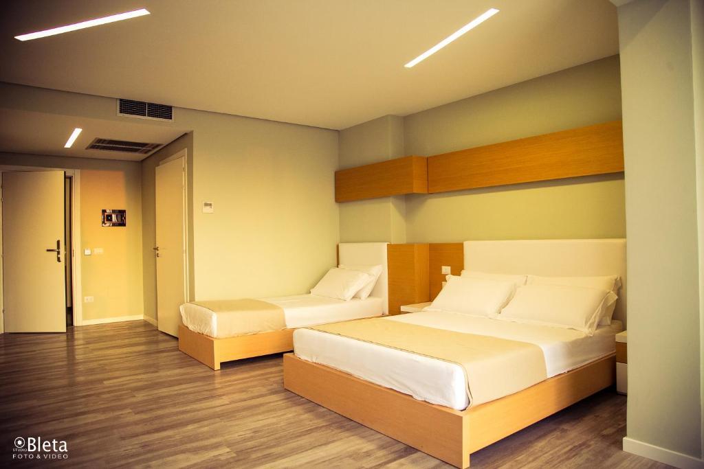 Hotel Bologna วญอเรอ ภายนอก รูปภาพ