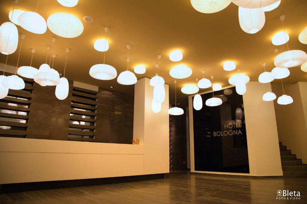 Hotel Bologna วญอเรอ ภายนอก รูปภาพ