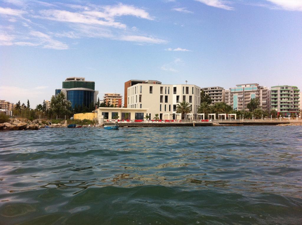 Hotel Bologna วญอเรอ ภายนอก รูปภาพ